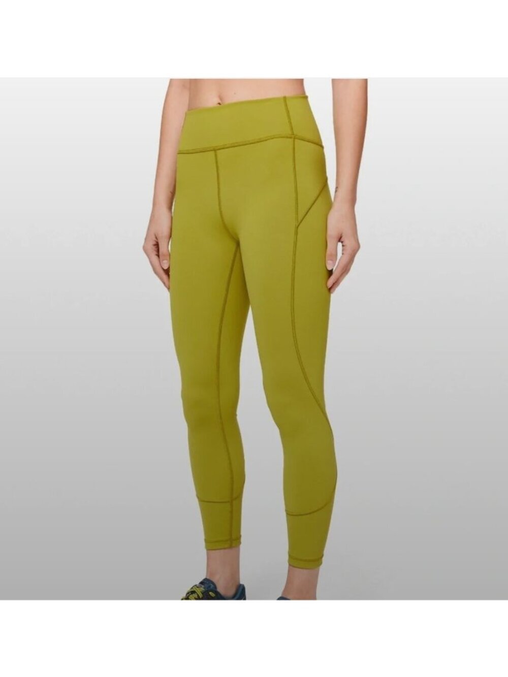 Lululemon In Movement Tight 25” in Everlux Golden Lime Size 6